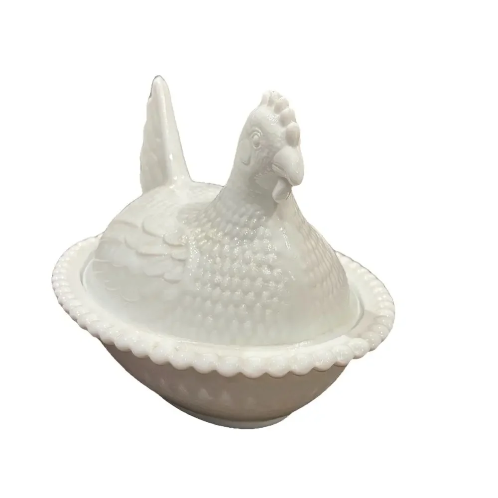 Vintage Indiana White Milk Glass Hen on Nest Beaded Rim Stippled Base 7